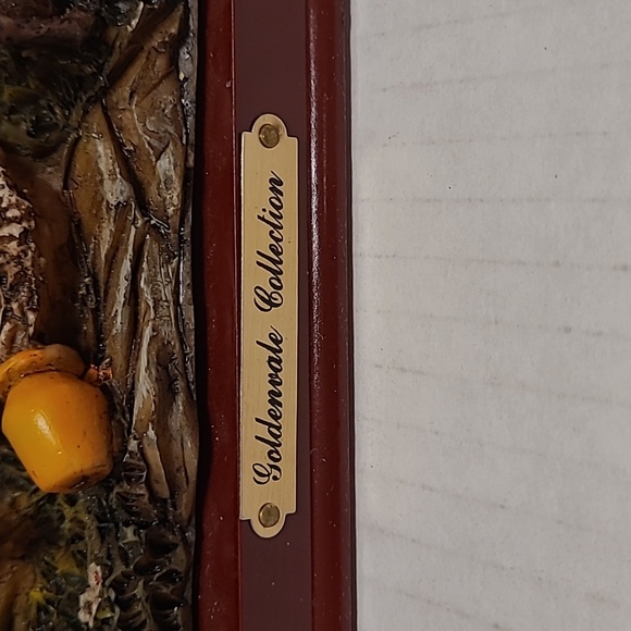 Nativity from the Goldenvale Collection - Picture 7 of 17